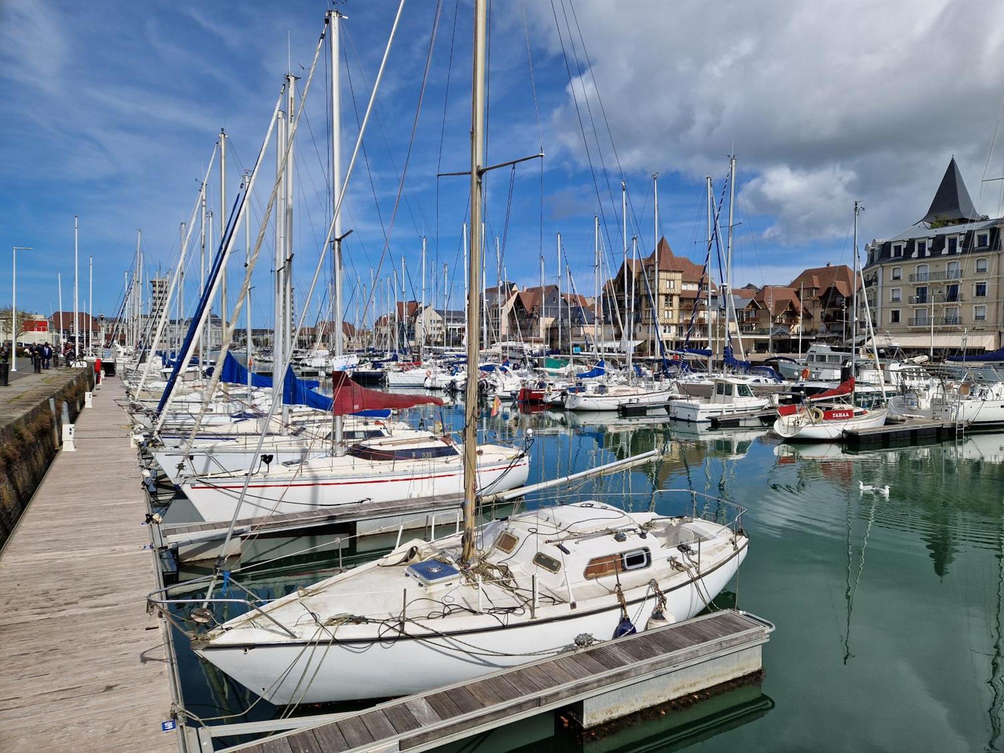 We Sea Apartment Deauville Exterior photo